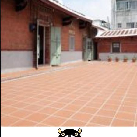 左營蓮潭郭家百年古厝 Hotel Kaohsiung Bagian luar foto