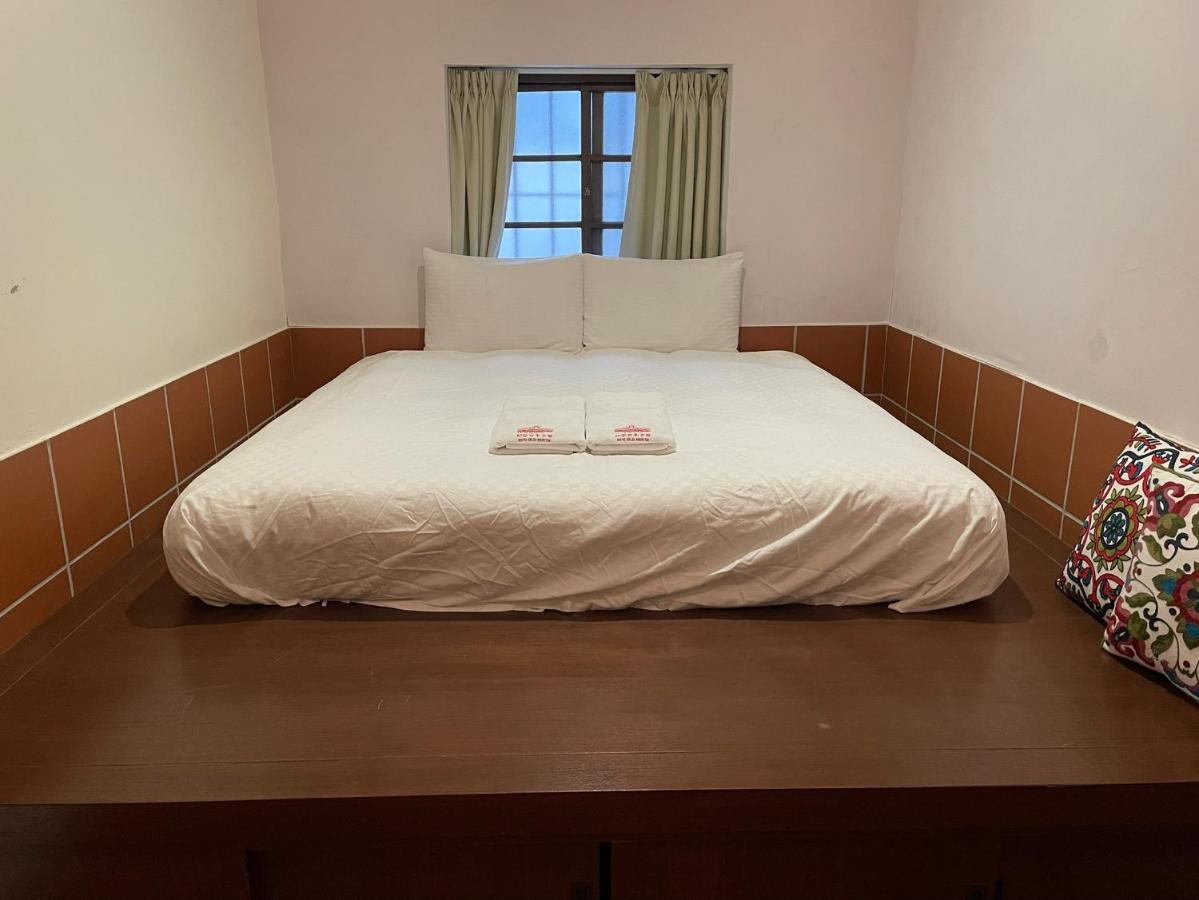 左營蓮潭郭家百年古厝 Hotel Kaohsiung Bagian luar foto