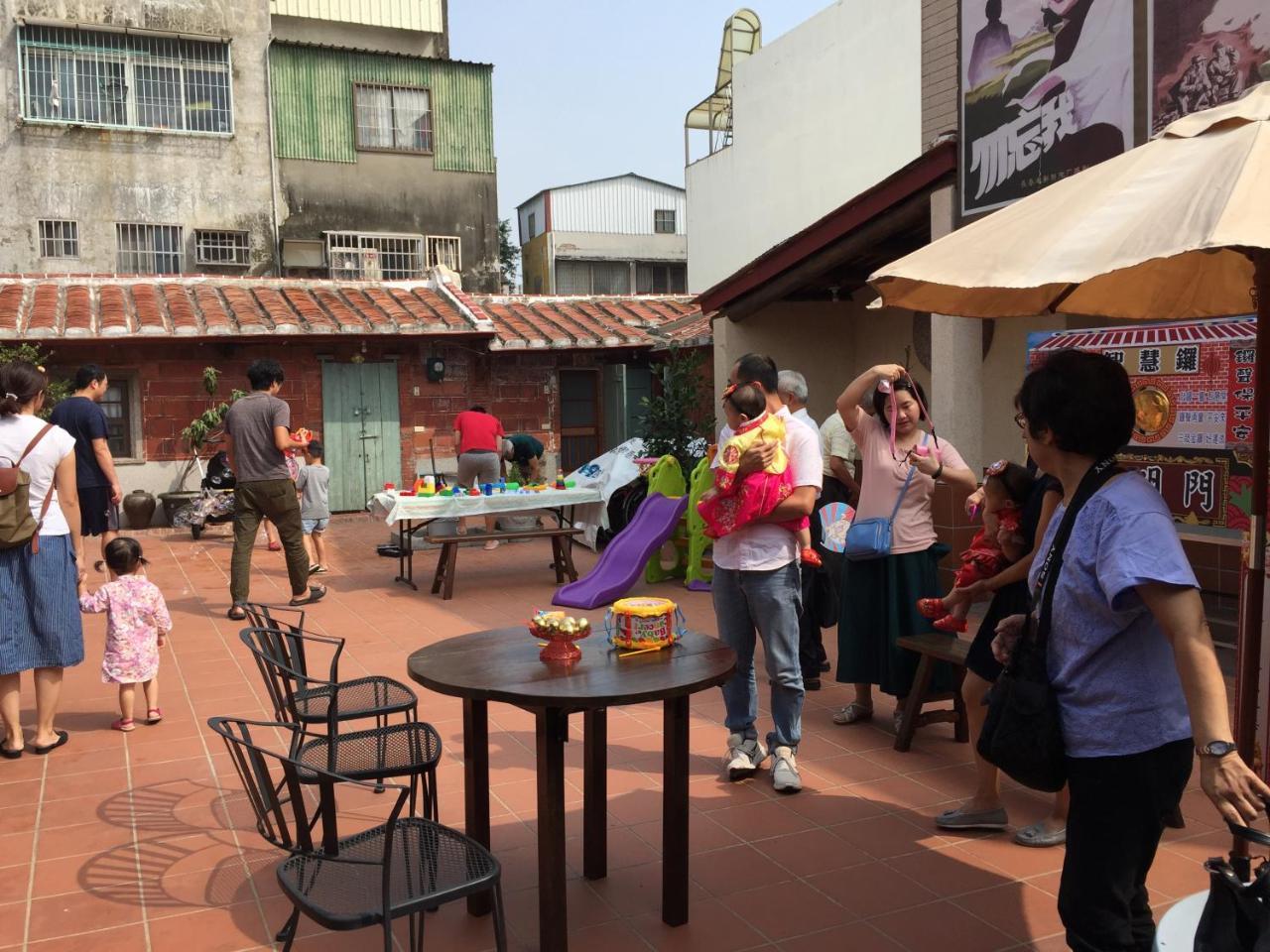 左營蓮潭郭家百年古厝 Hotel Kaohsiung Bagian luar foto