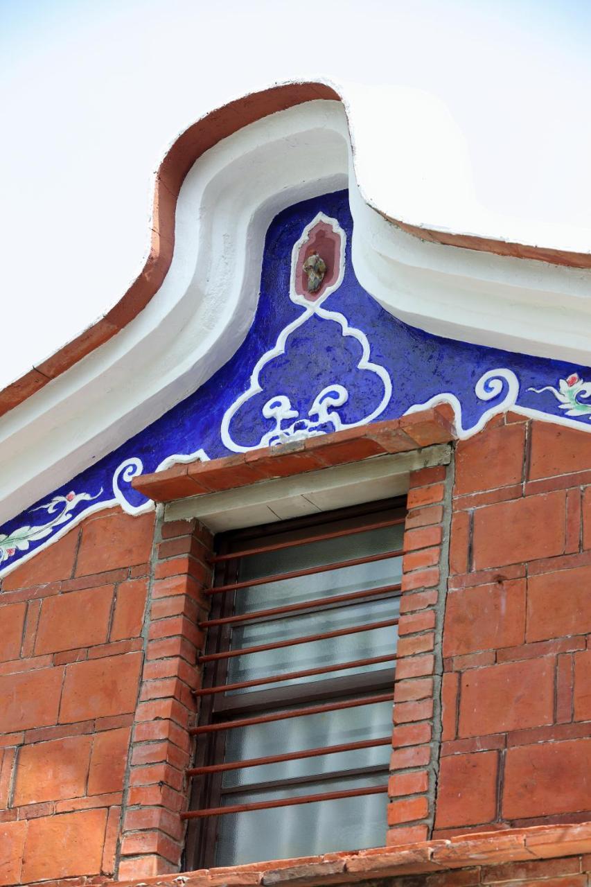 左營蓮潭郭家百年古厝 Hotel Kaohsiung Bagian luar foto