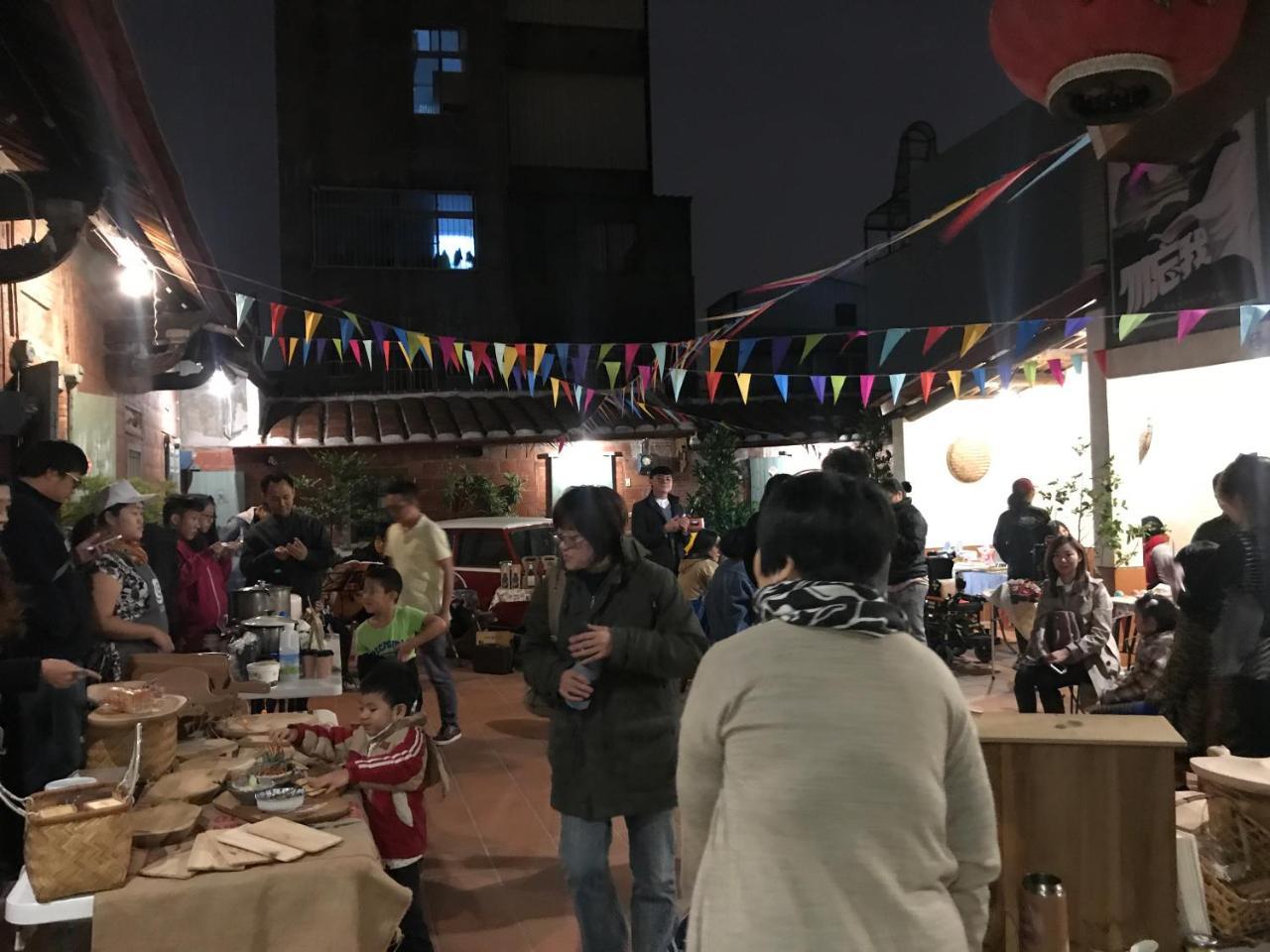 左營蓮潭郭家百年古厝 Hotel Kaohsiung Bagian luar foto